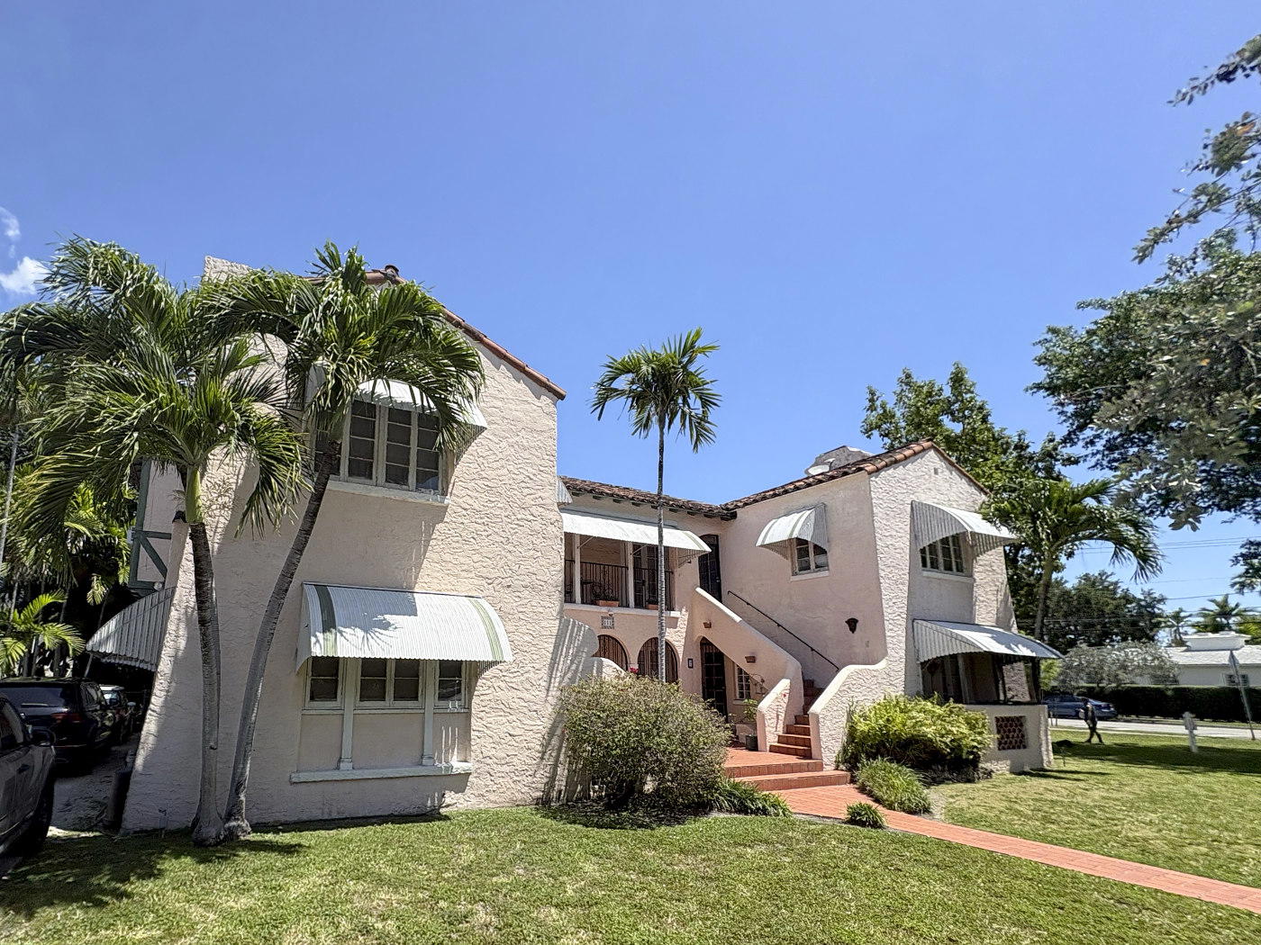 111 Salamanca Ave