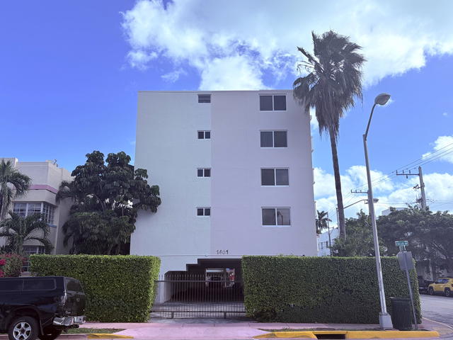 1401 Euclid Condo photo 2