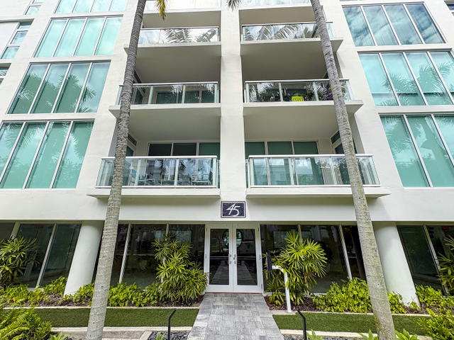 45 Hendricks Condo photo 2