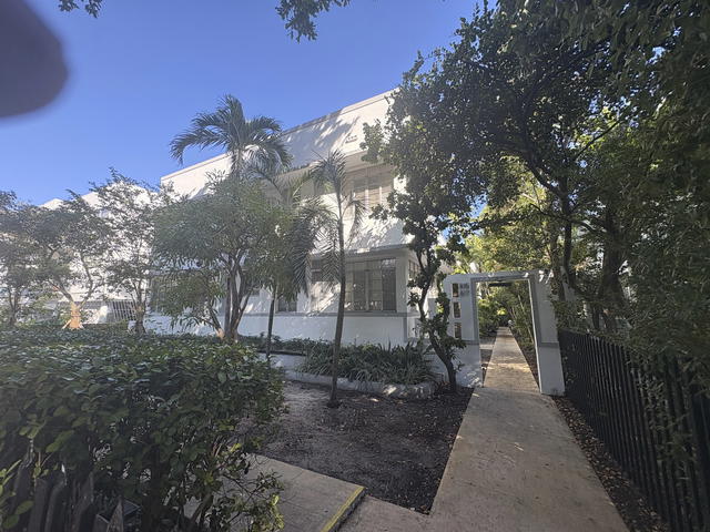 815 Lenox Condo photo 3