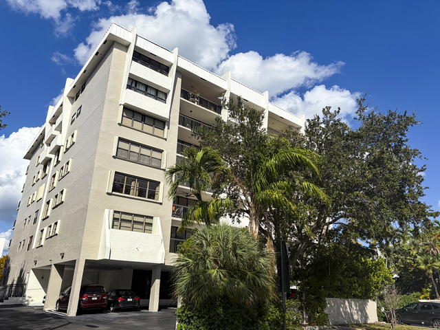 9300 Harbour Terrace Condo photo 2