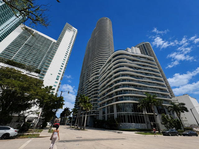 Aria on the Bay  photo 2