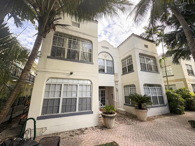 Arvilla Condo photo 2