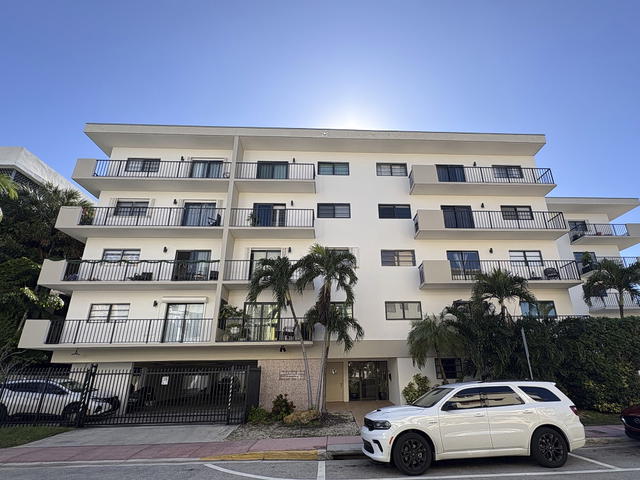 Beach Plaza South  photo 2