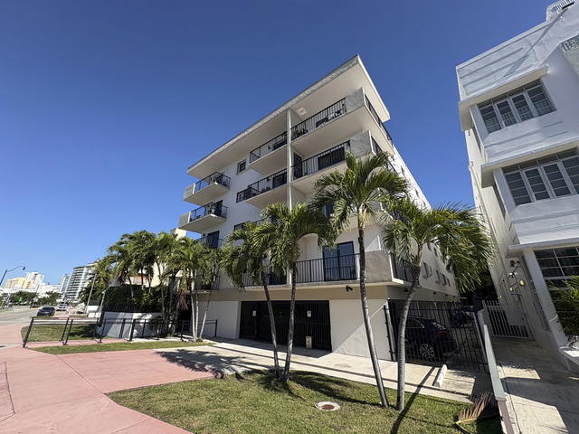 Beach Plaza South  photo 3