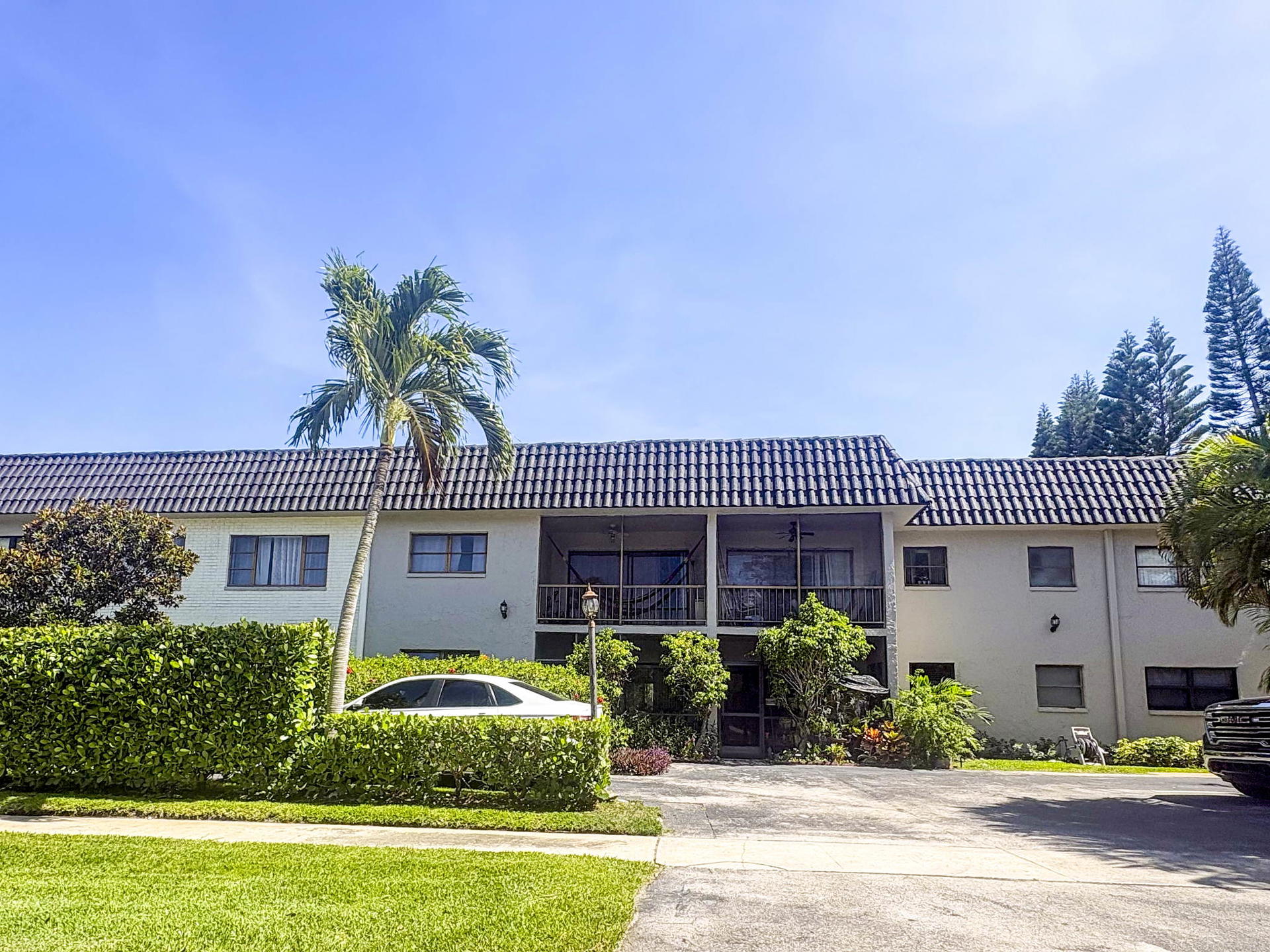 Bel Marra Condo