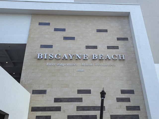 Biscayne Beach Residences  photo 2