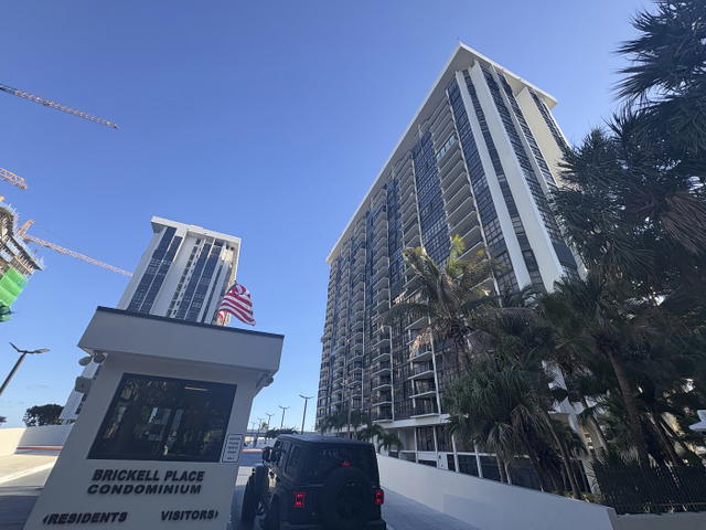Brickell Place I , II , III , IV  photo 4