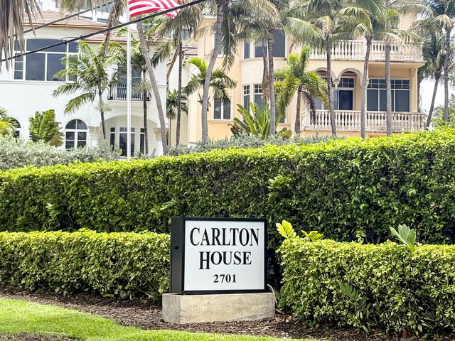 Carlton House  photo 2