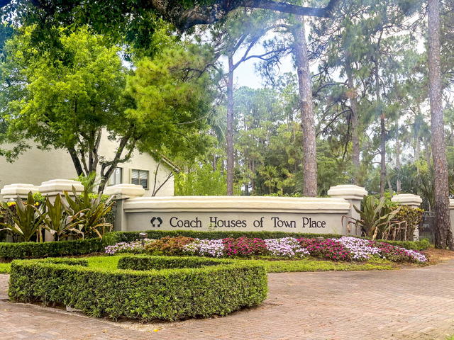 Coach Houses of Town Place  photo 2