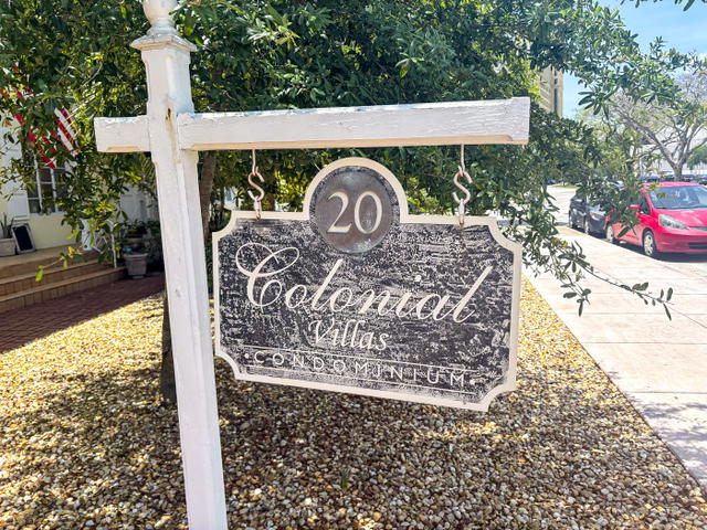 Colonial Villas  photo 2