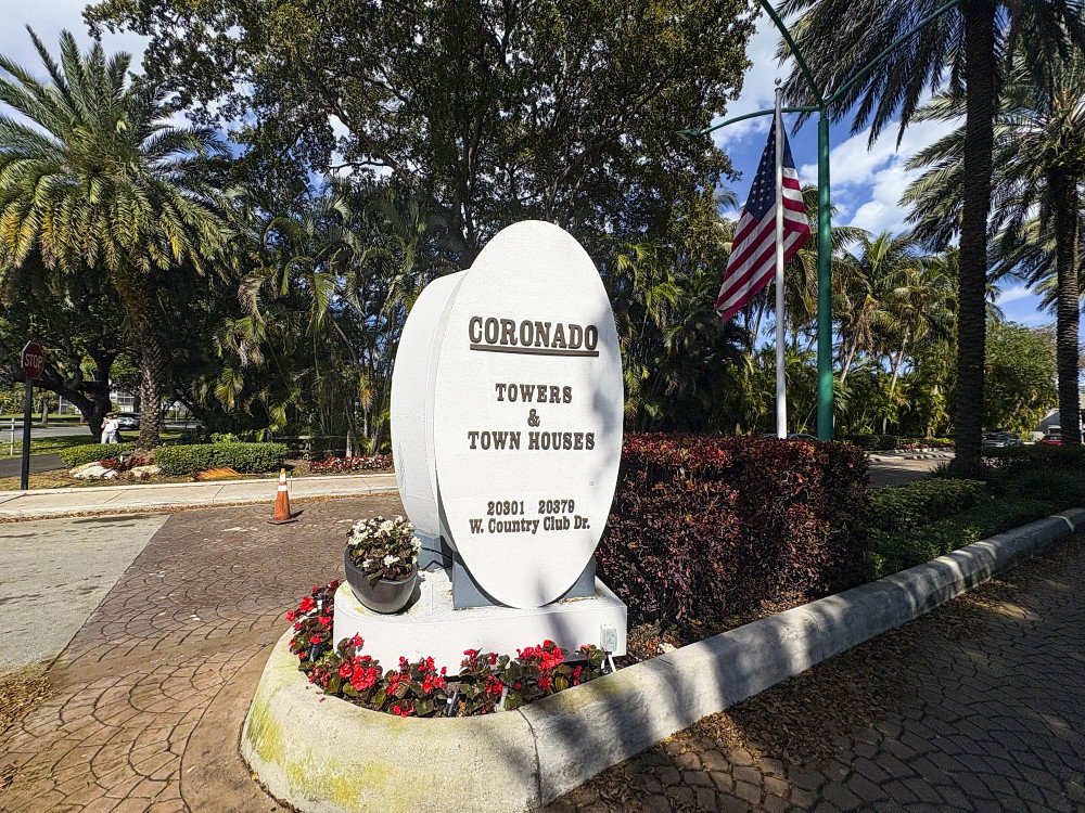 Coronado - 1