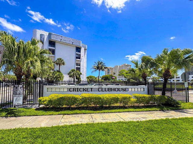 Cricket Clubhouse  photo 2