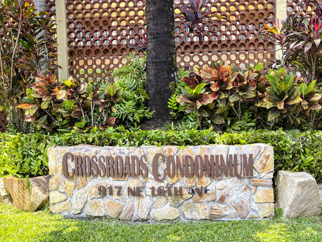 Crossroads Condo photo 2