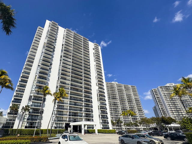 Eldorado Towers  photo 2