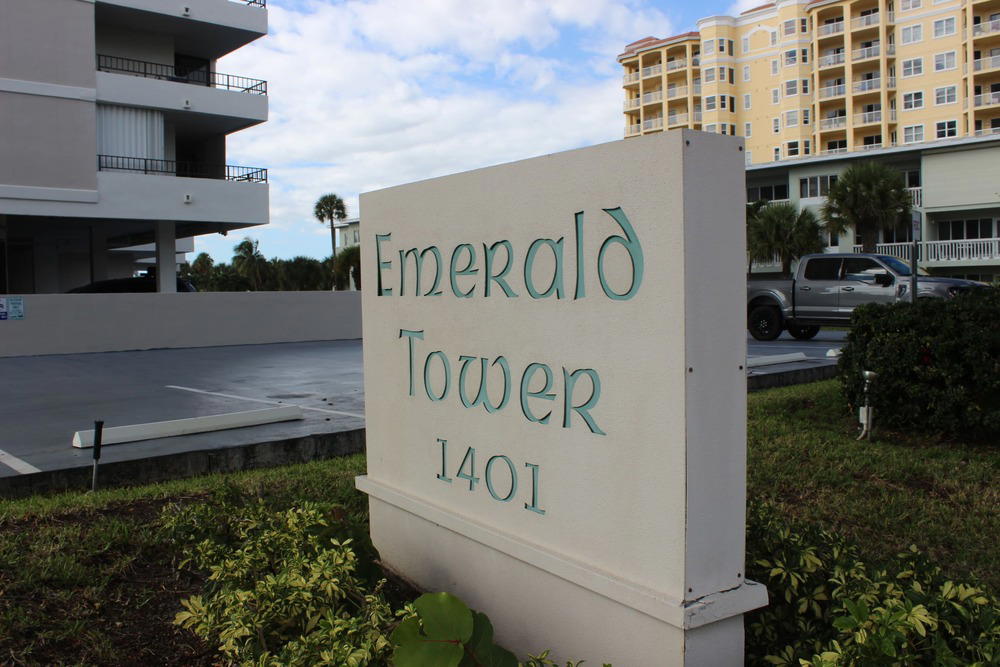 Emerald Tower - 1