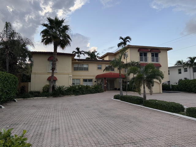 Fort Lauderdale Yacht & Beach Club  photo 2