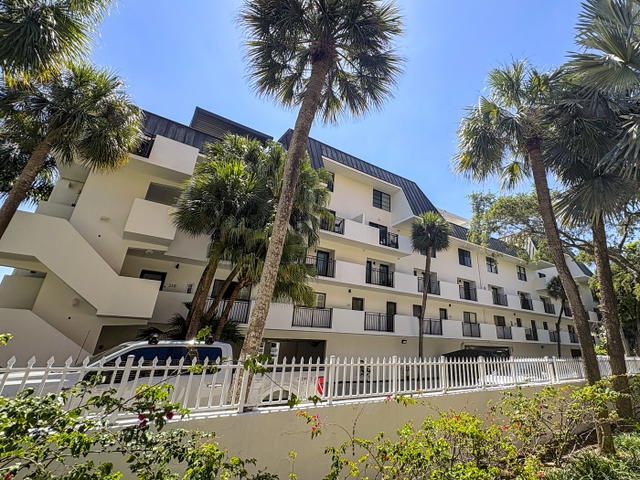 Gables Harbour Condo photo 2