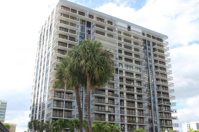 Galt Ocean Terrace  photo 2