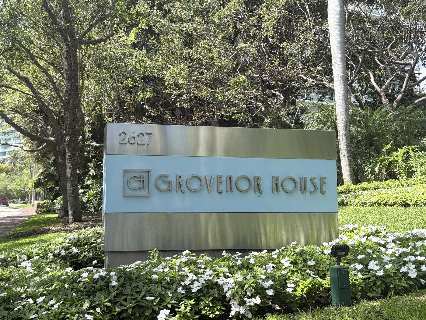 Grovenor House - 1