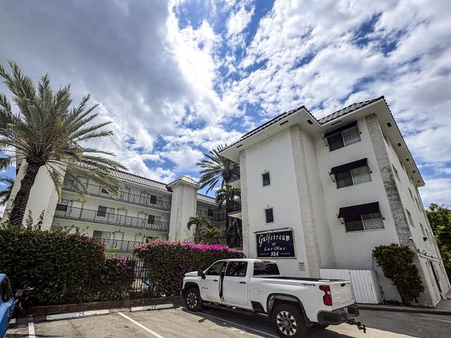 Gulfstream Condo photo 2