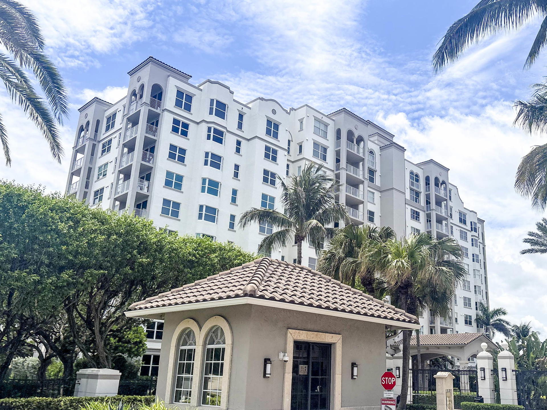 Highland Beach Club