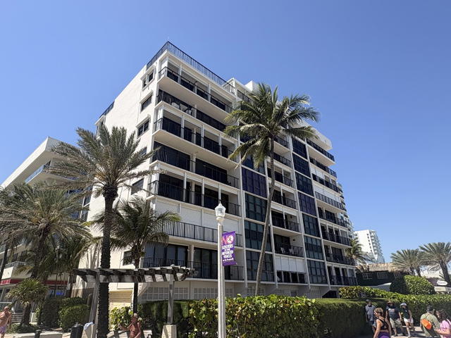 Hollywood Oceanfront Plaza  photo 2