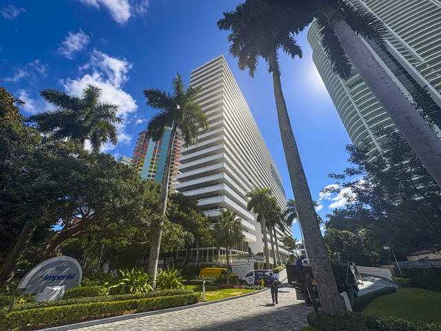 Imperial at Brickell  photo 2