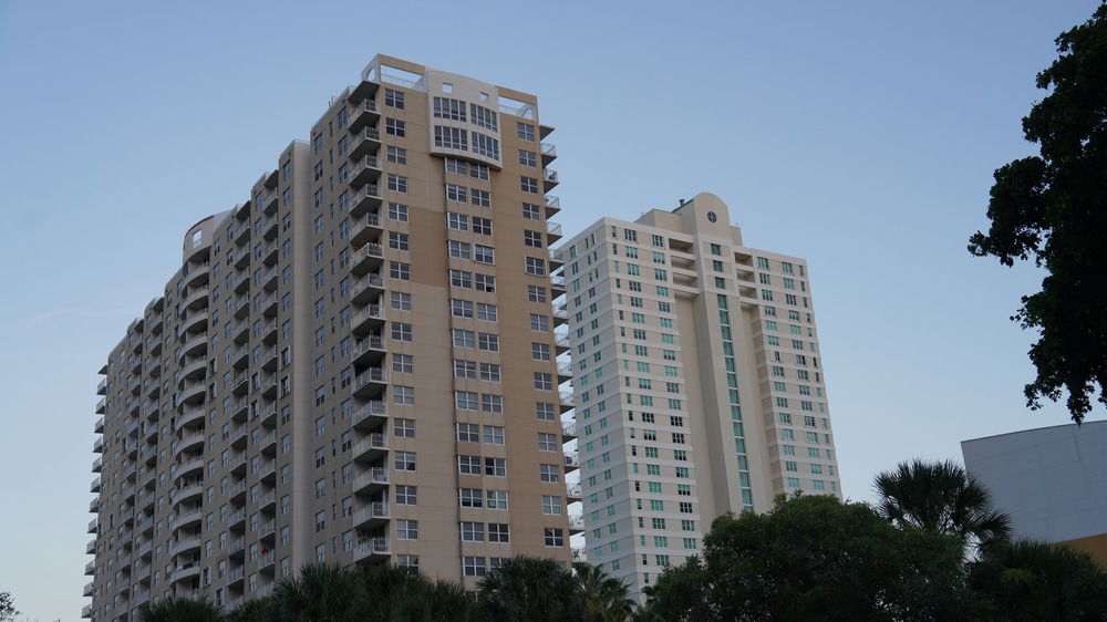 Building photo 2