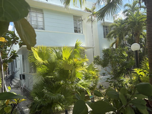 Jefferson Heights  photo 2