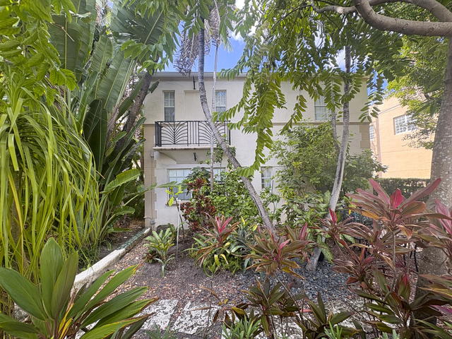 Les Jardins of South Beach  photo 2