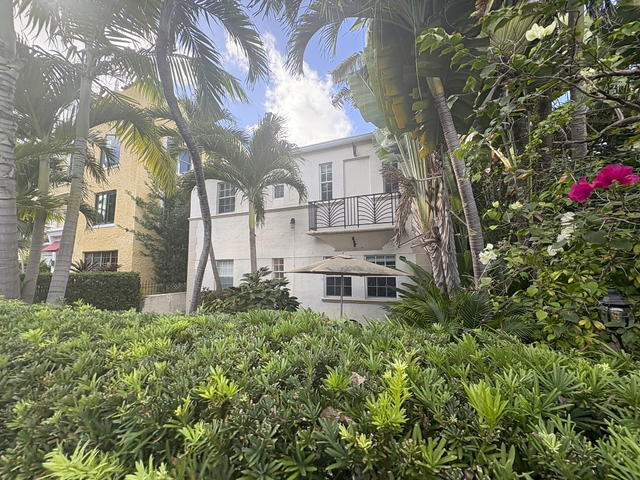 Les Jardins of South Beach  photo 3