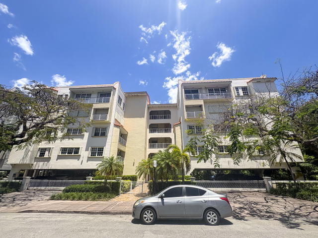 Majorca Plaza Condo I photo 2