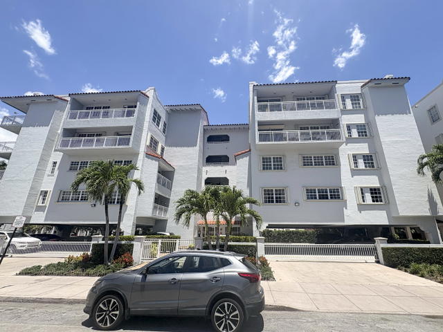 Majorca Plaza Condo II photo 2