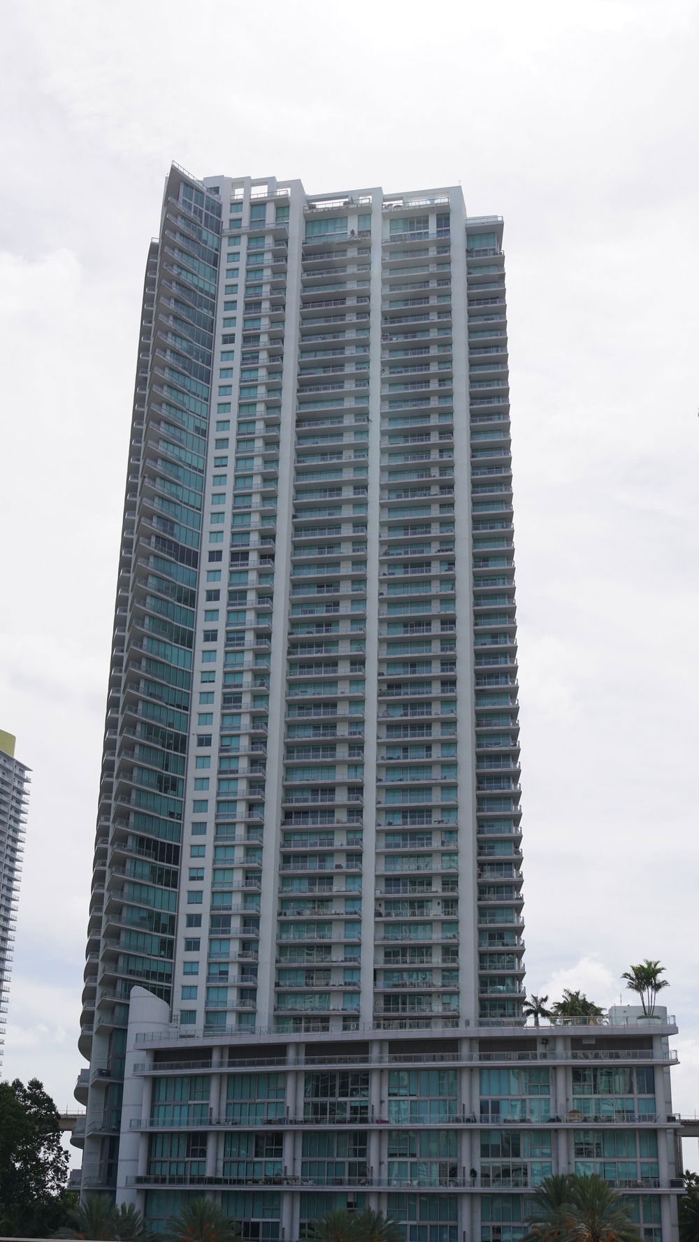 Building photo 5