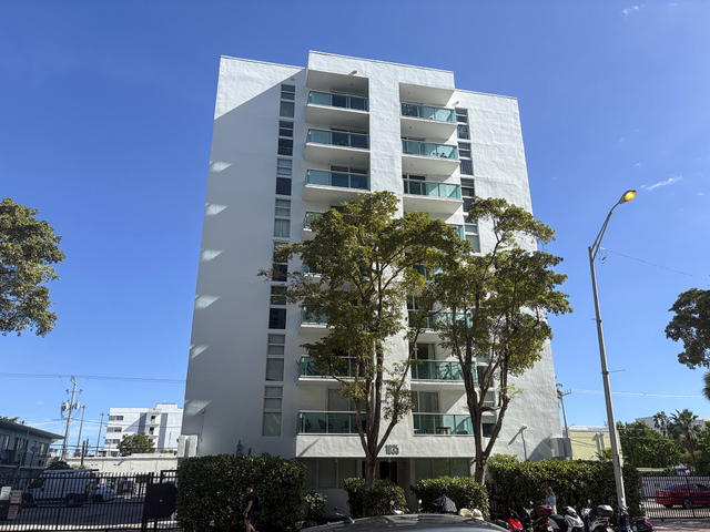 Mirador East  photo 2