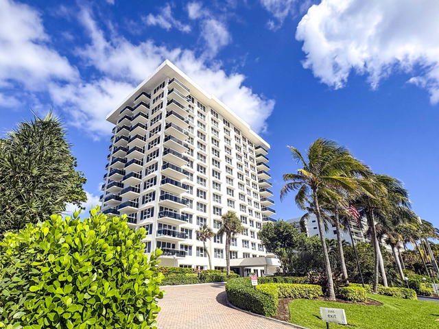 Ocean Reef towers  photo 3