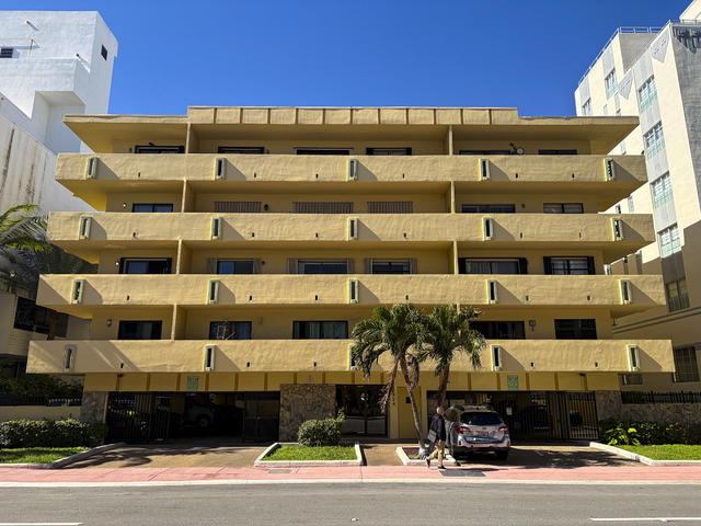 Ocean View Plaza  photo 2