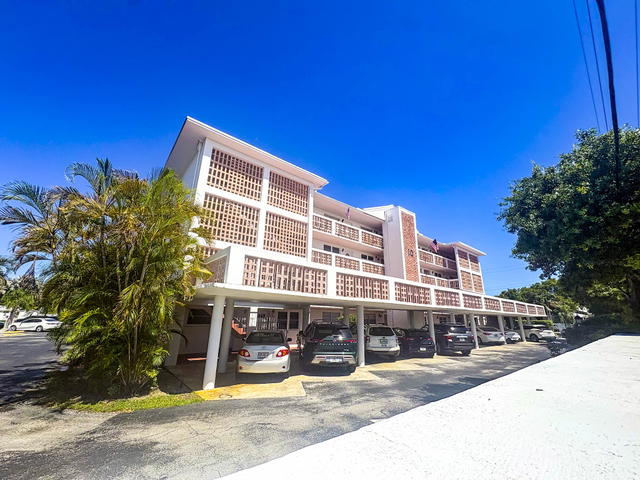 Palm Royal Apt Condo photo 5