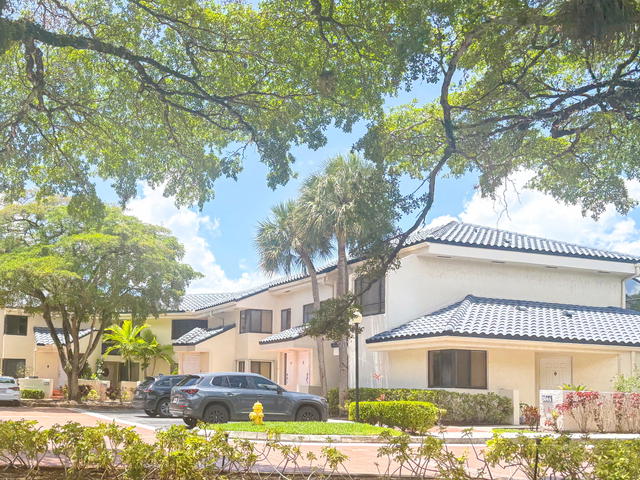 Parc Village at Jacaranda  photo 2