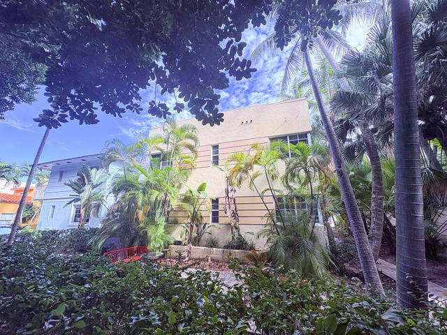 Park View House Condominium photo 2