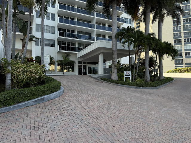 Parker Tower  photo 2