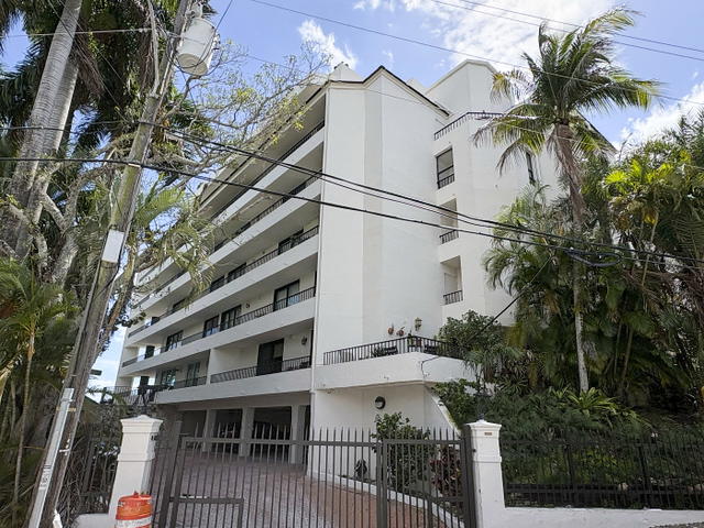 Pelican Reef West Condo photo 3
