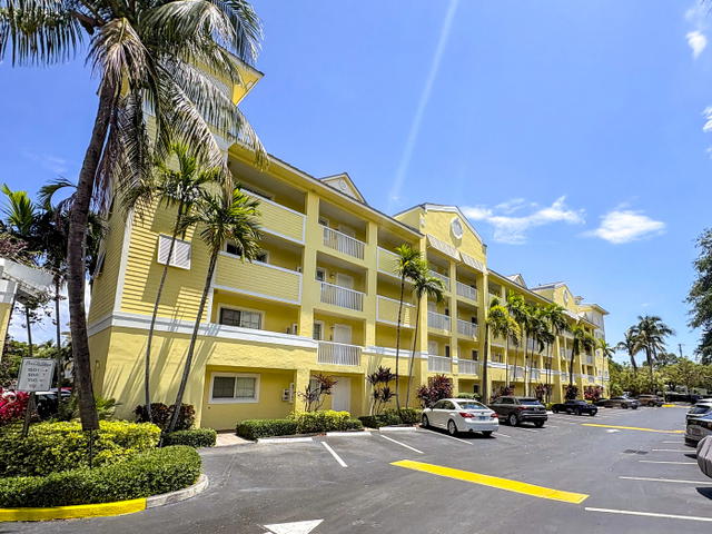 Pine Crest Village  photo 2