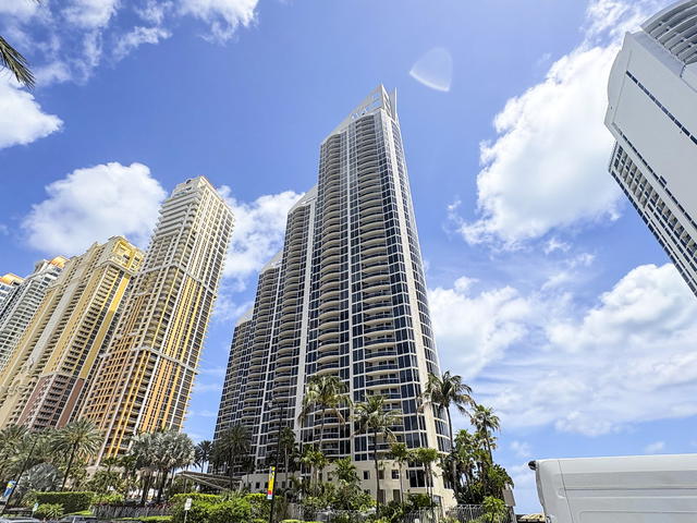 Pinnacle  photo 3