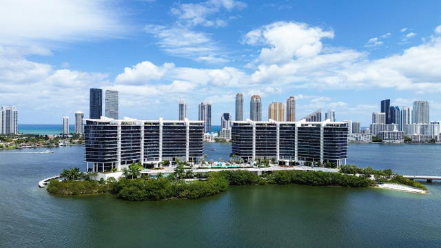 Prive Island Estates  photo 3