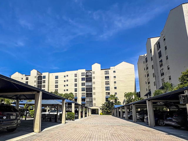 Regency At Boca Pointe  photo 2