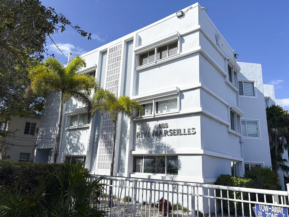 River Marseille Condo