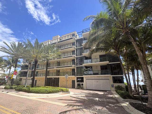 Sage Beach Condo photo 2