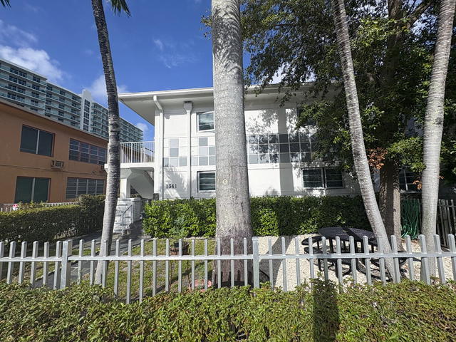 Sage On 15th Condo photo 2